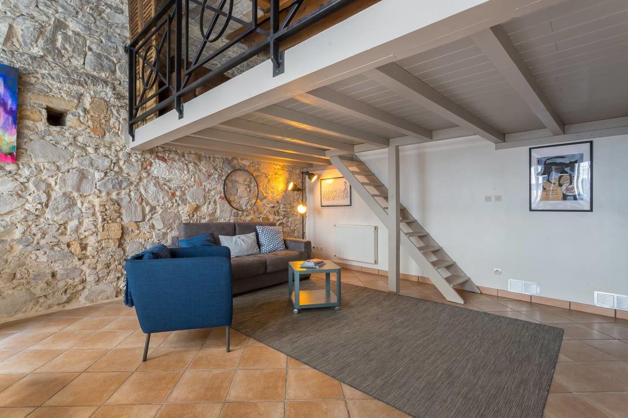 Guestready- Typical Croix-Roussien Flat Apartment Lyon Bagian luar foto