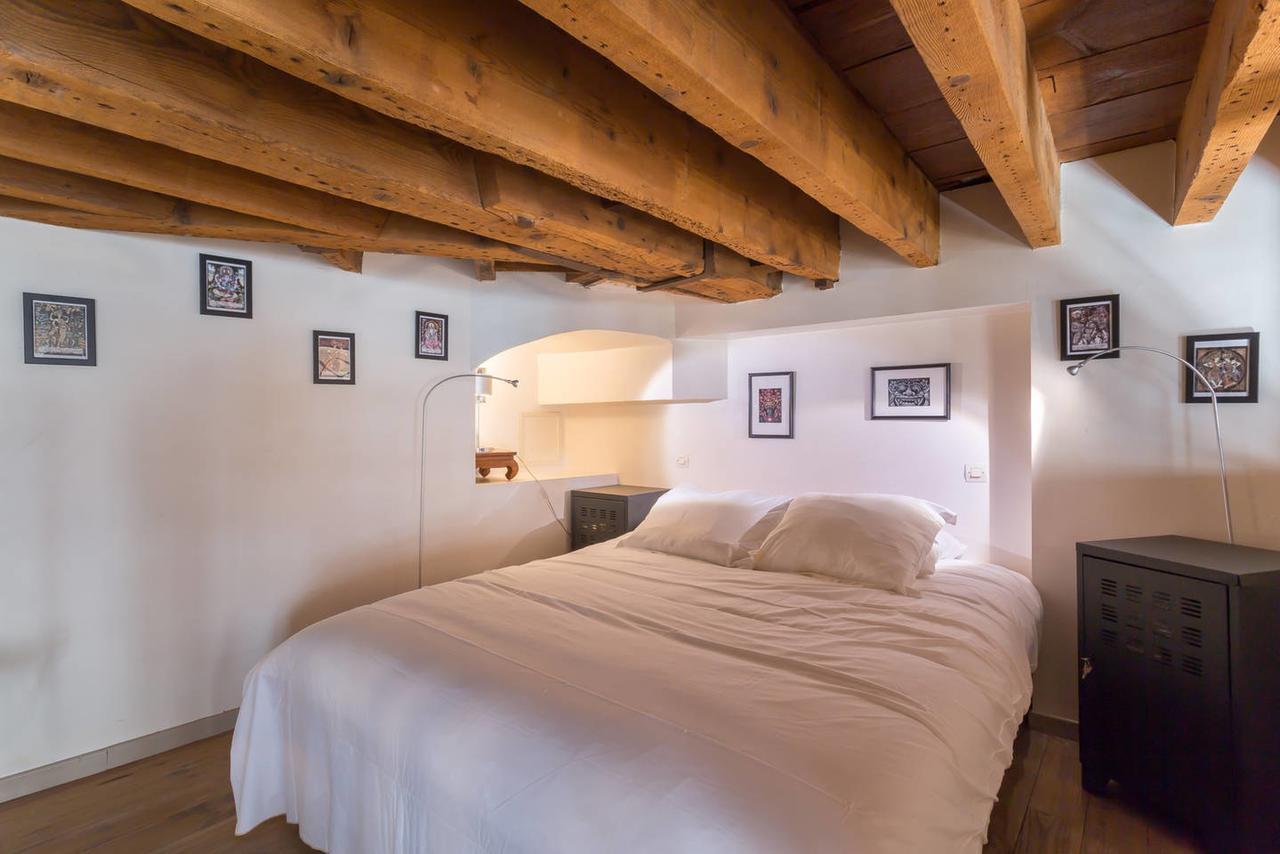 Guestready- Typical Croix-Roussien Flat Apartment Lyon Bagian luar foto