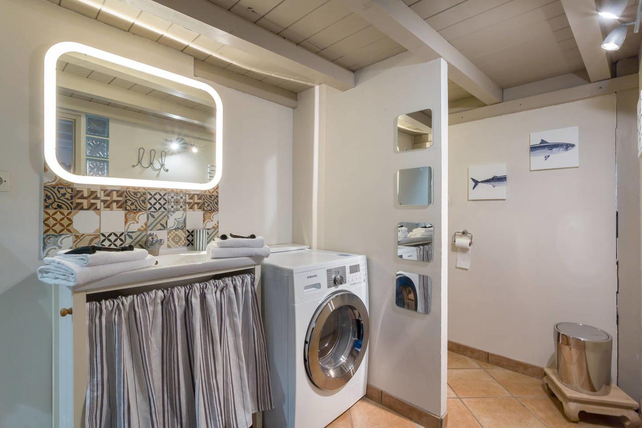 Guestready- Typical Croix-Roussien Flat Apartment Lyon Bagian luar foto